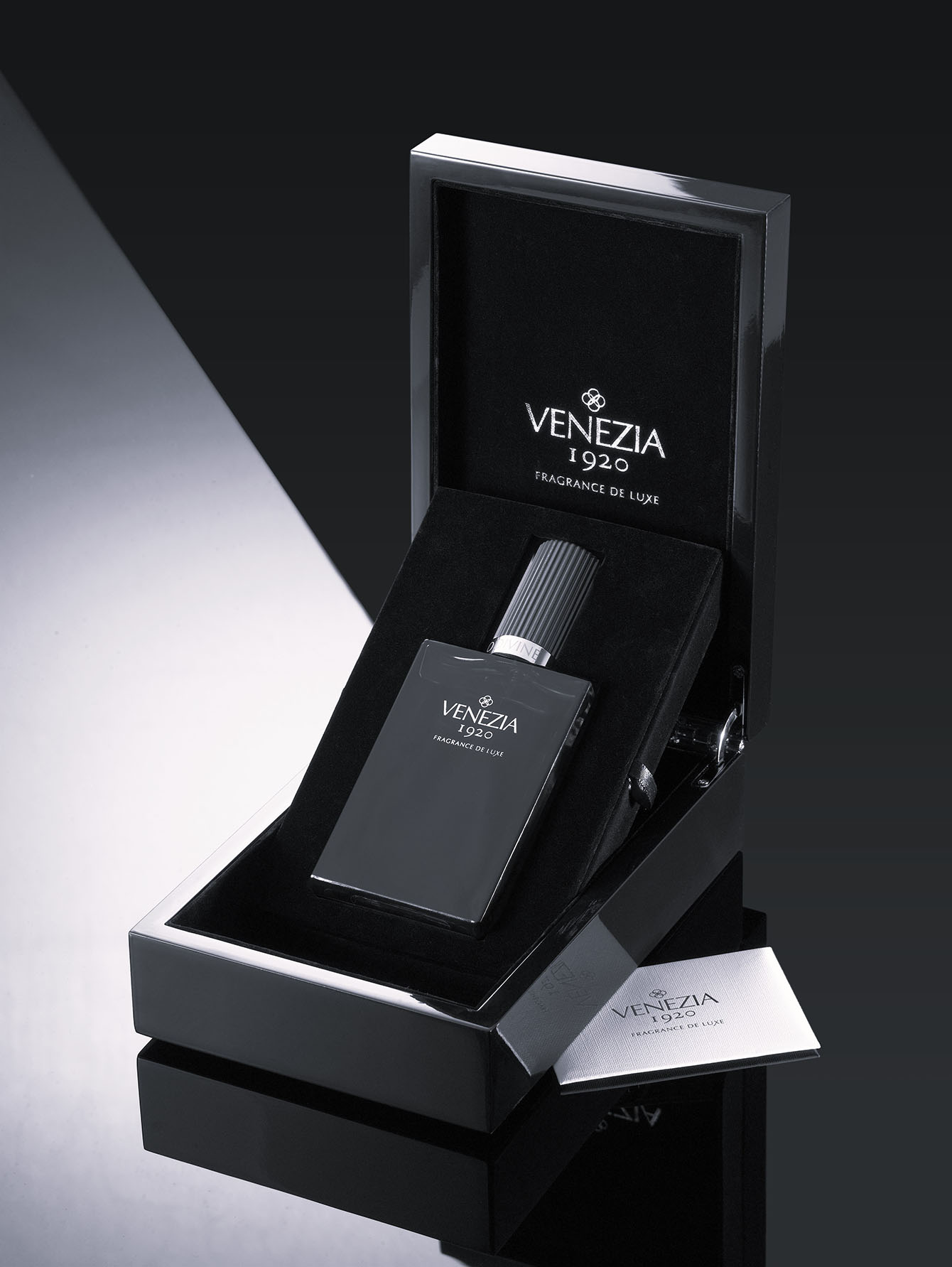 Духи Grey Velvet Luxury Edition, 100 мл Venezia 1920 (700320) купить по  цене 33 000 руб. в интернет-магазине ГУМ