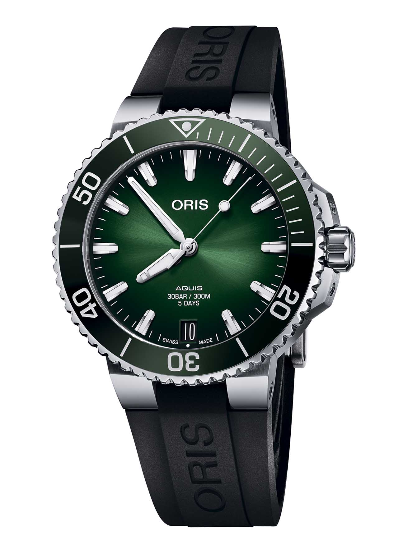 Часы Aquis Date Calibre 400 - Общий вид