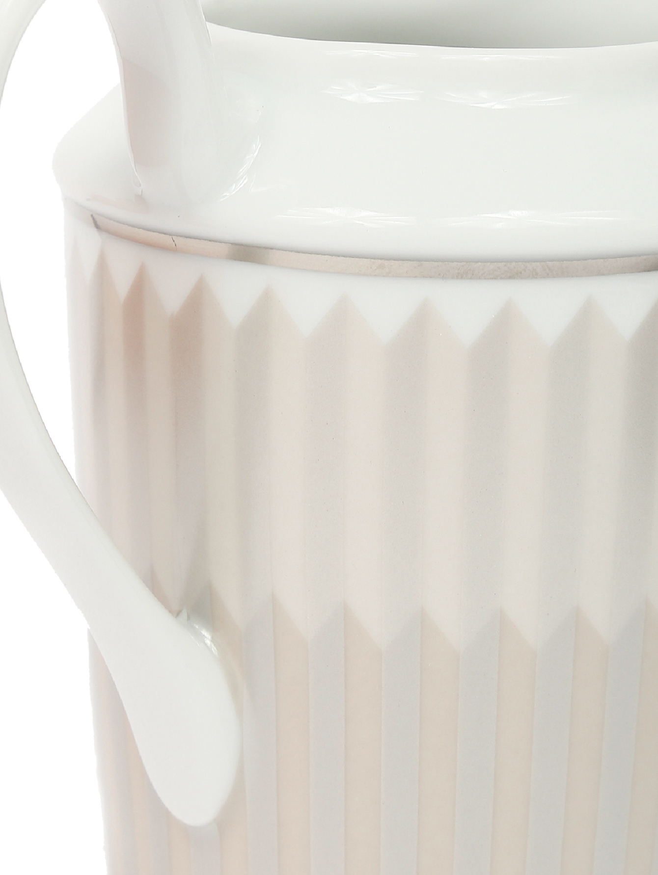 Сливочник из фарфора с геометрическим узором  - Деталь1