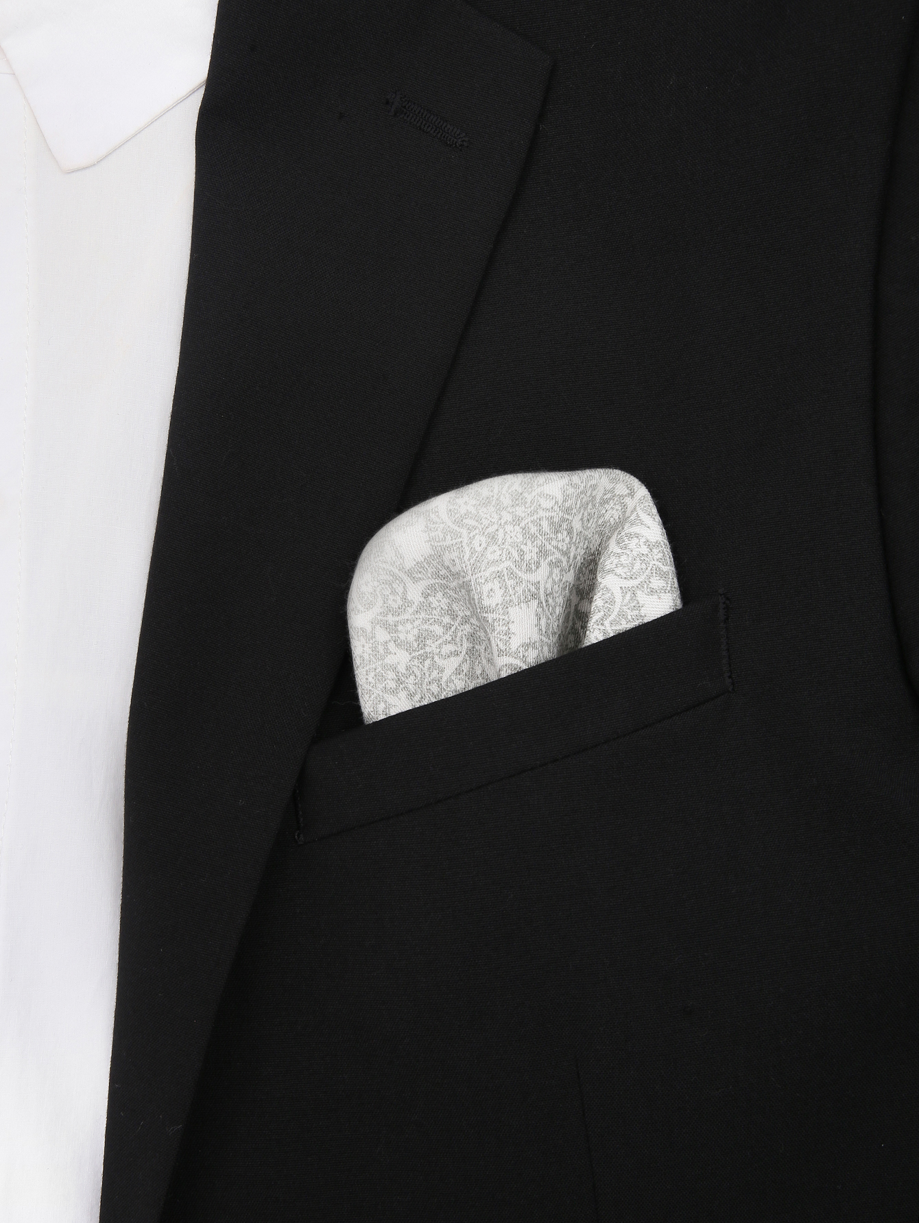 Карманный платок с узором - МодельОбщийВид