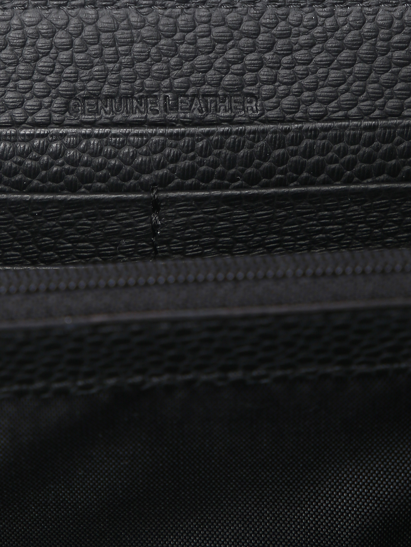 Кошелек из кожи на молнии  - Деталь1