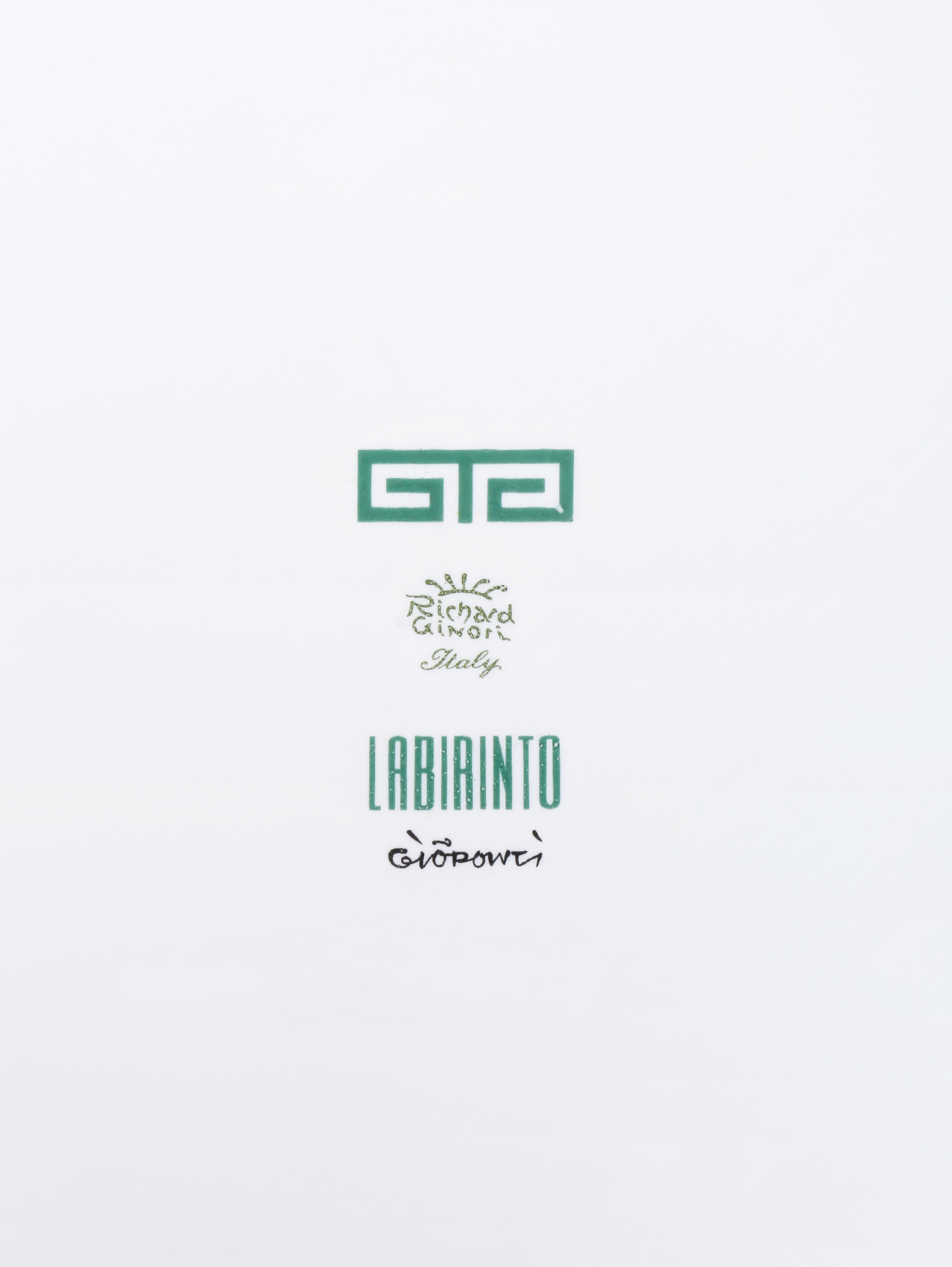 Тортница из фарфора с орнаментом  - Деталь1