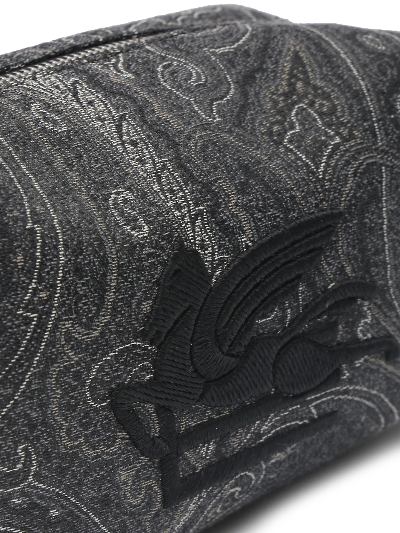 Косметичка из текстиля с узором пейсли - Деталь1