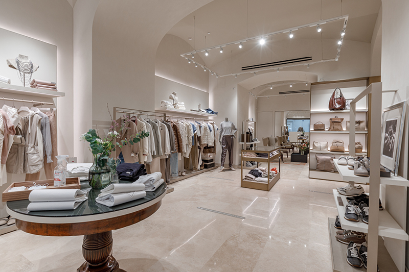 Brunello Cucinelli store in Moscow, the address of the store Brunello  Cucinelli - The Vremena Goda Galleries