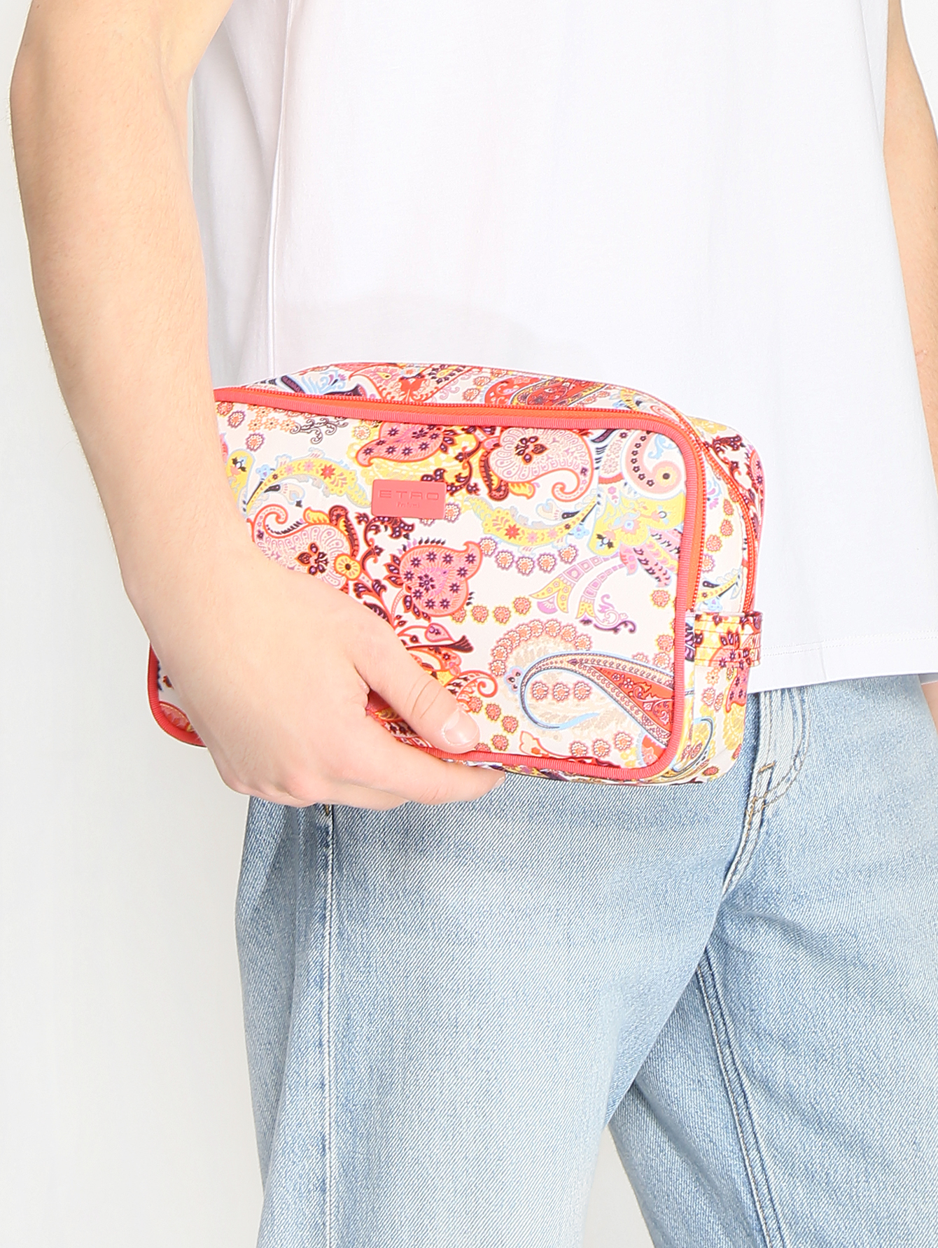 Косметичка из текстиля с узором - МодельОбщийВид