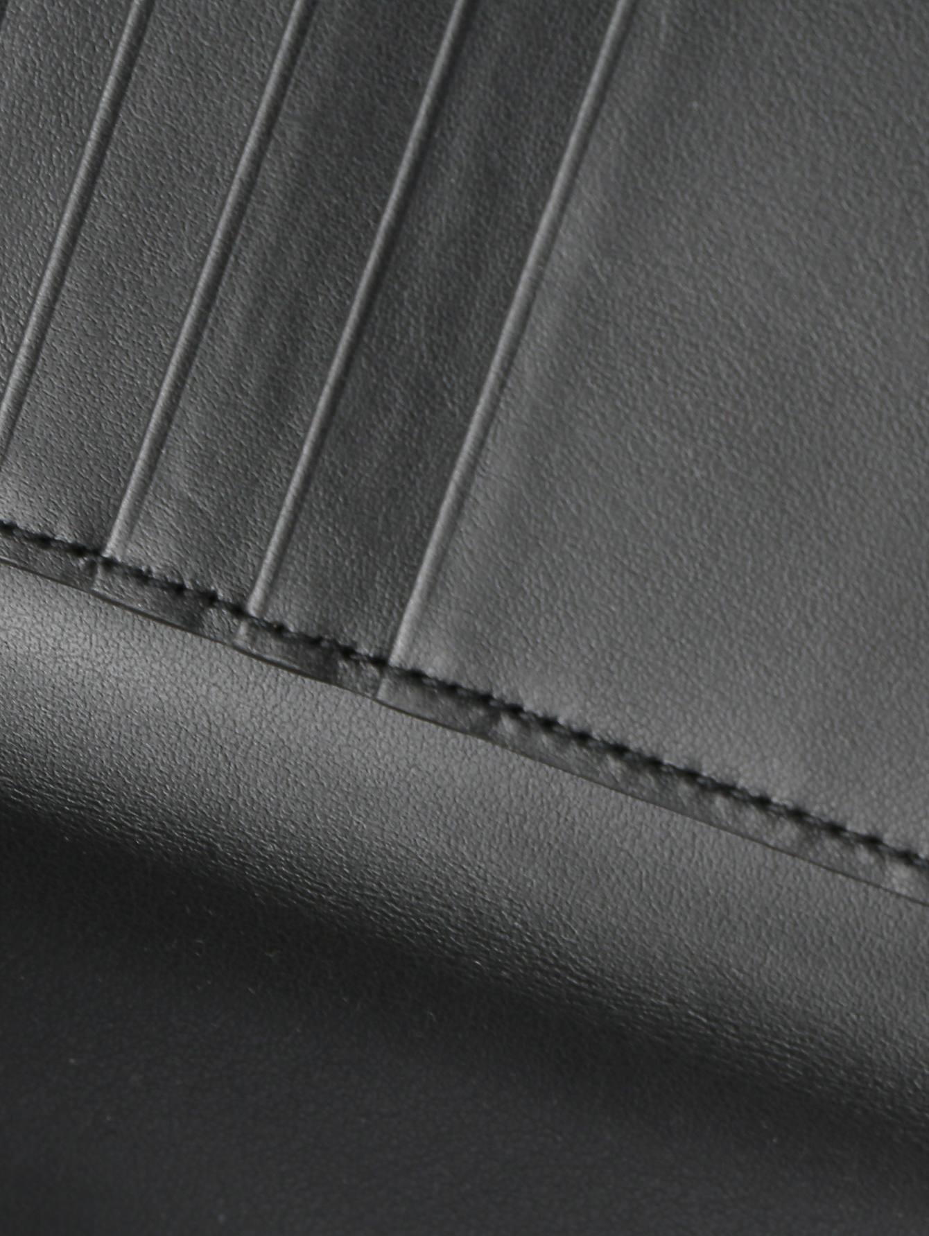 Обложка для паспорта с узором и вышивкой  - Деталь1