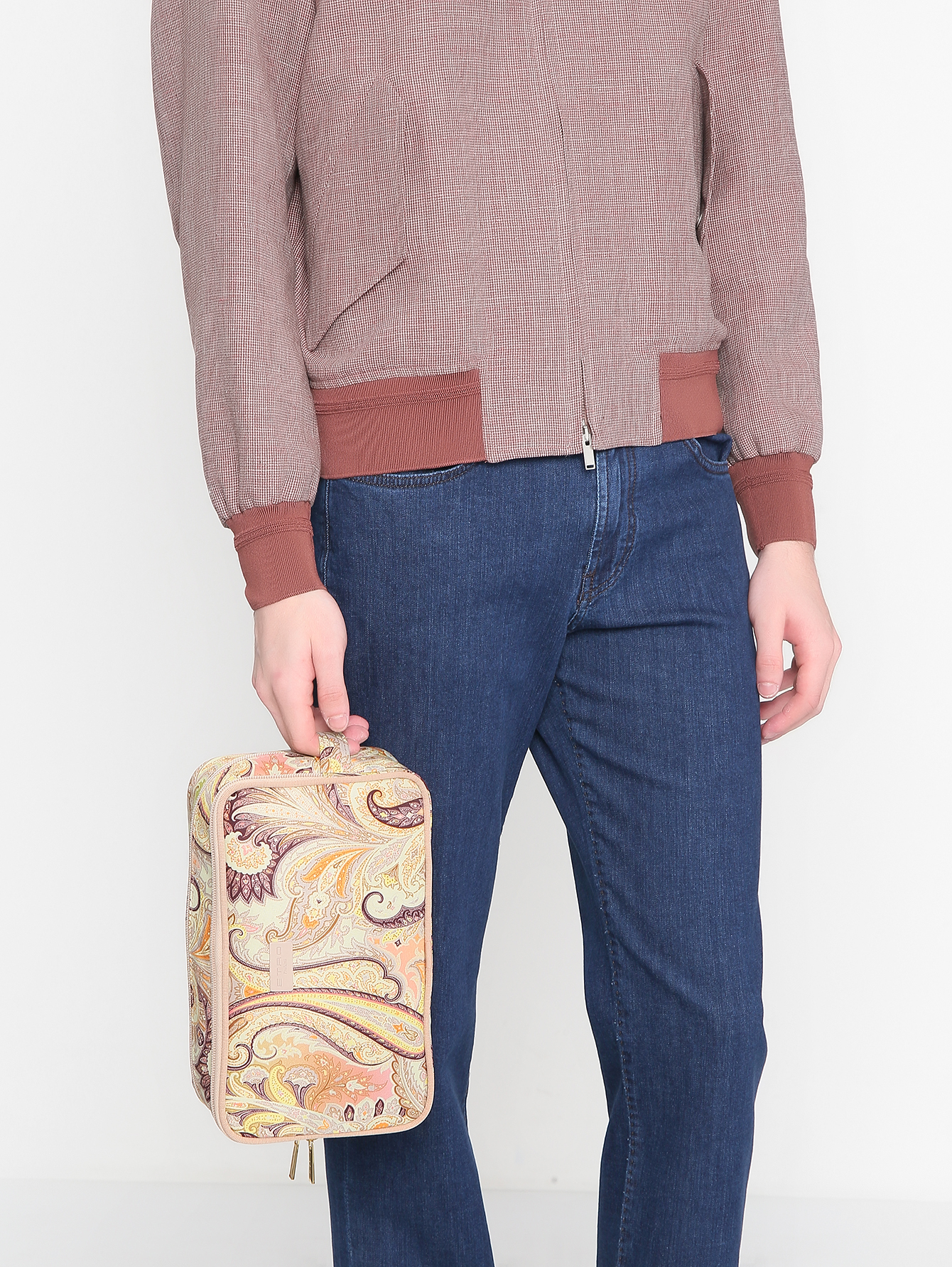 Косметичка из текстиля с узором пейсли  - МодельОбщийВид