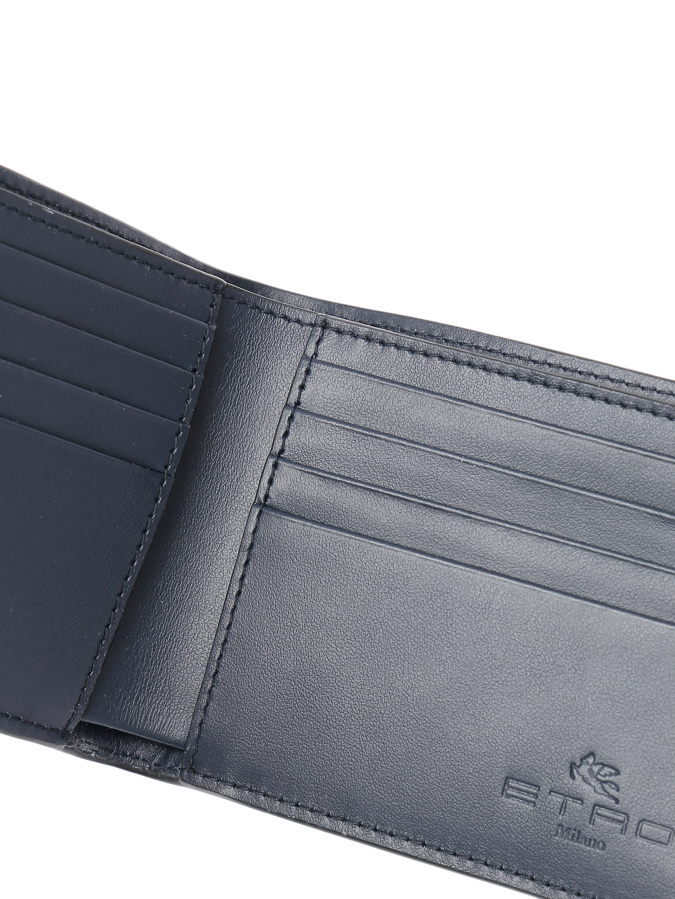 Бумажник из кожи - Деталь1