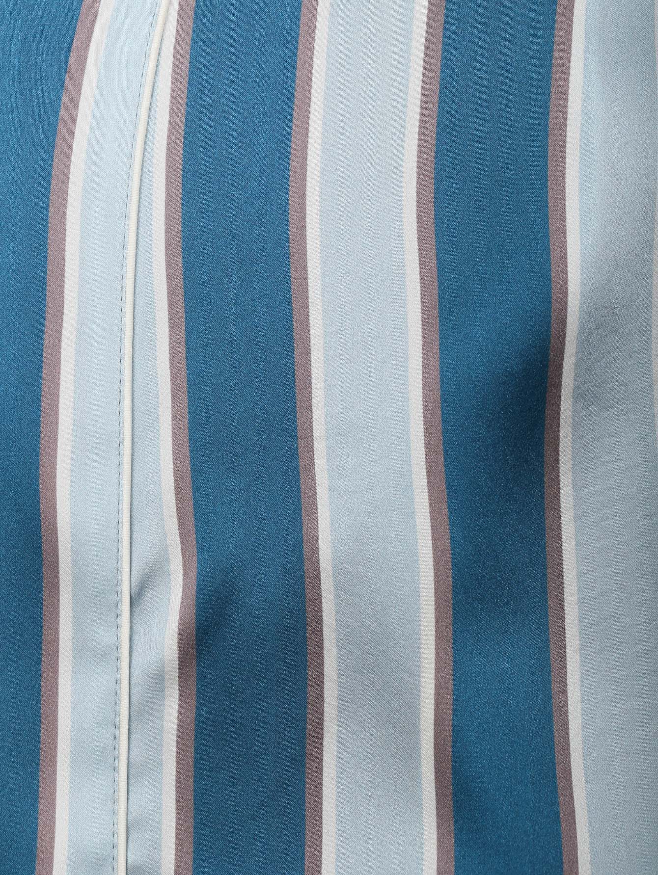 Шелковый халат в полоску на поясе  - Деталь