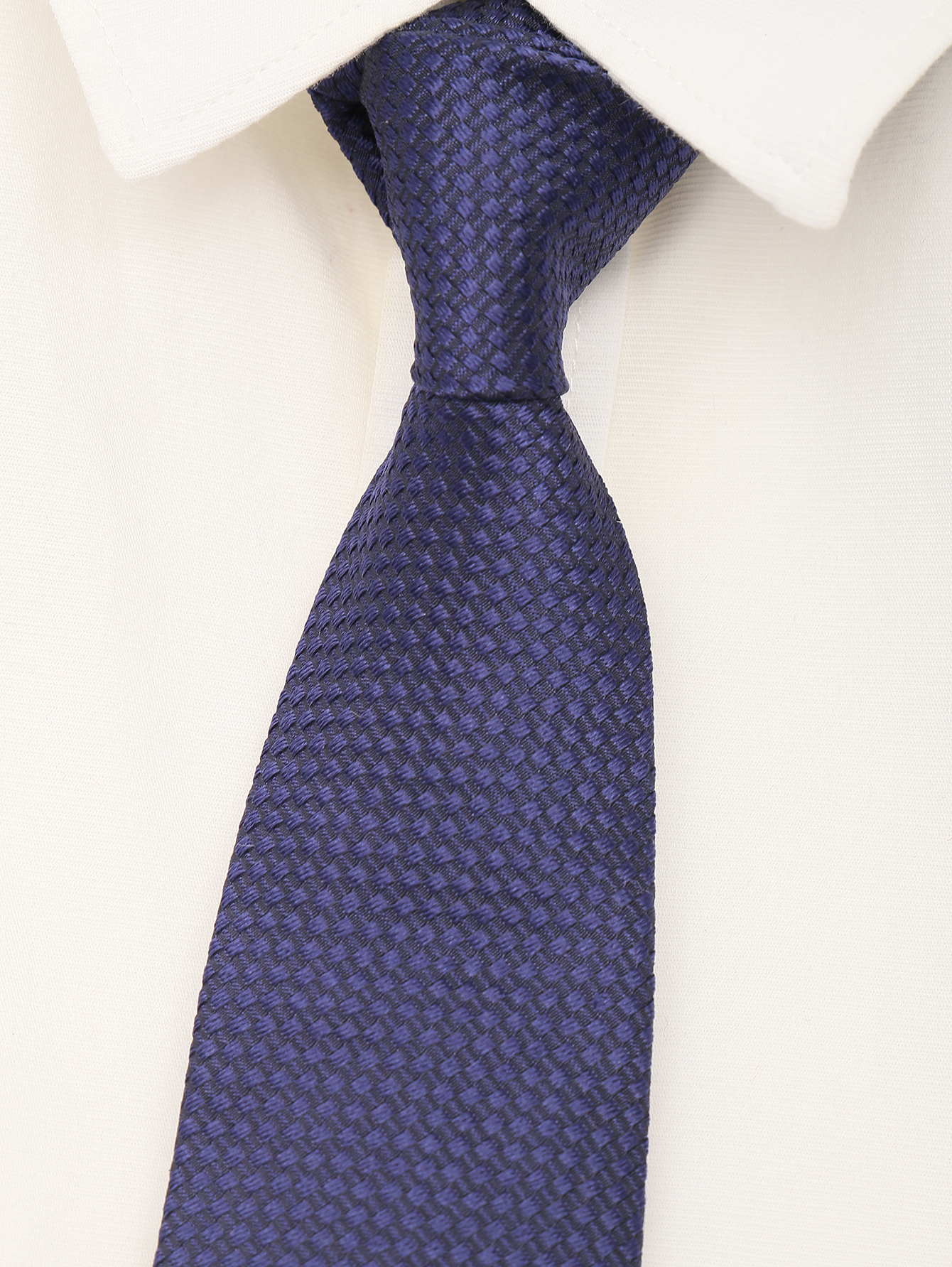 Классический галстук из шелка - МодельОбщийВид